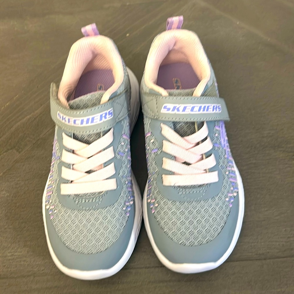Skechers Girls Grey and Pink Athletic Sneakers